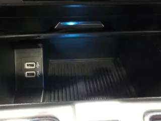 Ford F-150 2020 4x4 Platinum 4 puertas SuperCrew 5.5 pies. SB
