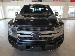 Ford F-150 2020 4x4 Platinum 4 puertas SuperCrew 5.5 pies. SB
