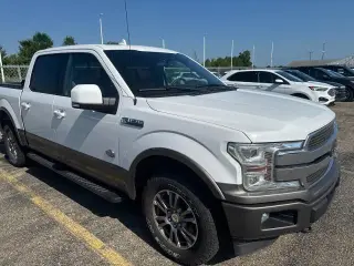 Ford F-150 2020 4x4 King Ranch 4 puertas SuperCrew 5.5 pies. SB