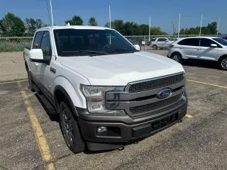 Ford F-150 2020 4x4 King Ranch 4 puertas SuperCrew 5.5 pies. SB