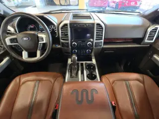 Ford F-150 2020 4x4 King Ranch 4 puertas SuperCrew 5.5 pies. SB