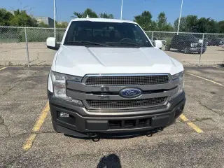 Ford F-150 2020 4x4 King Ranch 4 puertas SuperCrew 5.5 pies. SB