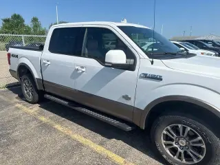 Ford F-150 2020 4x4 King Ranch 4 puertas SuperCrew 5.5 pies. SB