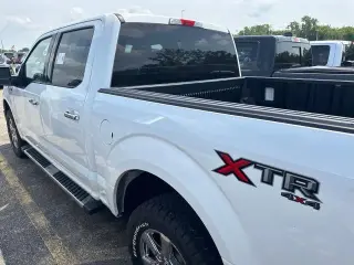 Ford F-150 2019 4x4 XLT 4 puertas SuperCrew 5.5 pies SB