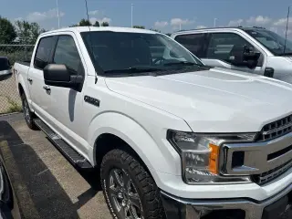 Ford F-150 2019 4x4 XLT 4 puertas SuperCrew 5.5 pies SB