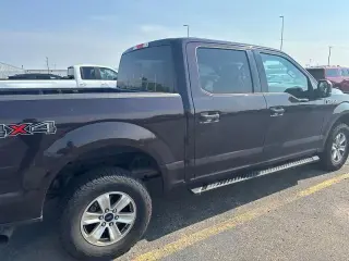 Ford F-150 2018 4x4 XLT 4 puertas SuperCrew 5.5 pies SB