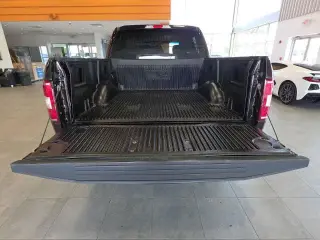 Ford F-150 2018 4x4 XLT 4 puertas SuperCrew 5.5 pies SB