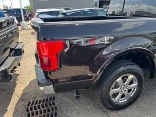 Ford F-150 2019 4x4 Lariat 4 puertas SuperCrew 5.5 pies SB
