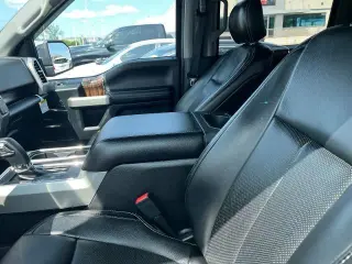 Ford F-150 2019 4x4 Lariat 4 puertas SuperCrew 5.5 pies SB