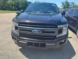 Ford F-150 2020 4x4 XLT 4 puertas SuperCrew 5.5 pies. SB