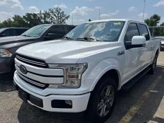 Ford F-150 2019 4x4 Lariat 4 puertas SuperCrew 5.5 pies. Caja corta