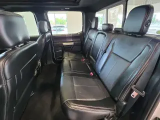 Ford F-150 2019 4x4 Lariat 4 puertas SuperCrew 5.5 pies. Caja corta