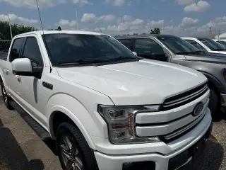Ford F-150 2019 4x4 Lariat 4 puertas SuperCrew 5.5 pies. Caja corta