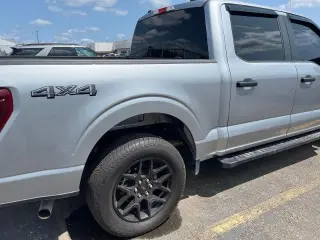 Ford F-150 2024 4x4 STX 4 puertas SuperCrew 5.5 pies. SB