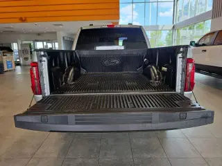 Ford F-150 2024 4x4 STX 4 puertas SuperCrew 5.5 pies. SB