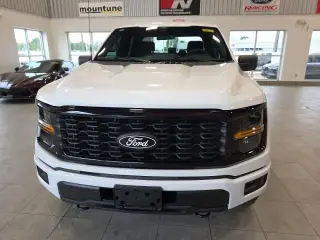 Ford F-150 2024 4x4 STX 4 puertas SuperCrew 5.5 pies. SB