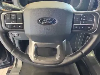 Ford F-150 2024 4x4 XLT 4 puertas SuperCrew 5.5 pies. SB