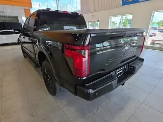Ford F-150 2024 4x4 XLT 4 puertas SuperCrew 5.5 pies. SB