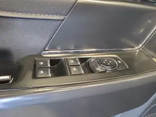 Ford F-150 2024 4x4 XLT 4 puertas SuperCrew 5.5 pies. SB