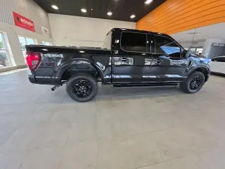 Ford F-150 2024 4x4 XLT 4 puertas SuperCrew 5.5 pies. SB