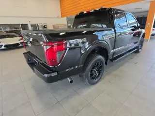 Ford F-150 2024 4x4 XLT 4 puertas SuperCrew 5.5 pies. SB