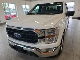 Ford F-150 2021 4x2 XLT Cabina Super 4 puertas 6.5 pies. SB
