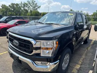 Ford F-150 2022 4x4 XLT 4 puertas SuperCrew 5.5 pies. SB