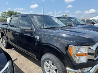 Ford F-150 2022 4x4 XLT 4 puertas SuperCrew 5.5 pies. SB