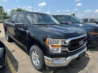 Ford F-150 2022 4x4 XLT 4 puertas SuperCrew 5.5 pies. SB