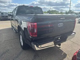 Ford F-150 2021 4x4 XLT 4 puertas SuperCrew 5.5 pies. SB