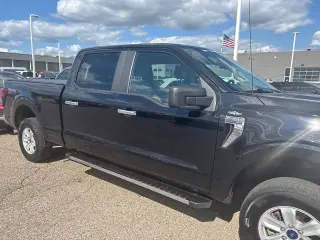 Ford F-150 2021 4x4 XLT 4 puertas SuperCrew 5.5 pies. SB