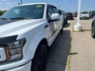 Ford F-150 2020 4x4 Lariat 4 puertas SuperCrew 6.5 pies. SB