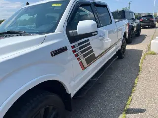 Ford F-150 2020 4x4 Lariat 4 puertas SuperCrew 6.5 pies. SB