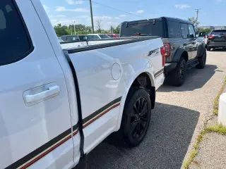 Ford F-150 2020 4x4 Lariat 4 puertas SuperCrew 6.5 pies. SB