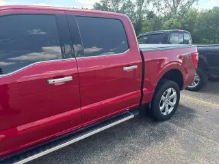 Ford F-150 2022 4x4 Lariat 4 puertas SuperCrew 6.5 pies. SB