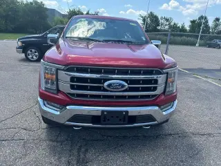 Ford F-150 2022 4x4 Lariat 4 puertas SuperCrew 6.5 pies. SB