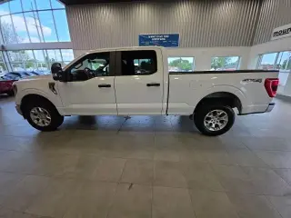 Ford F-150 2023 4x4 XLT 4 puertas SuperCrew 6.5 pies. SB