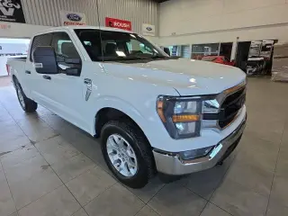 Ford F-150 2023 4x4 XLT 4 puertas SuperCrew 6.5 pies. SB
