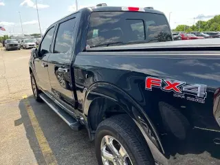 Ford F-150 2023 4x4 XL 4 puertas SuperCrew 6.5 pies. SB
