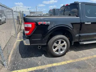 Ford F-150 2023 4x4 XL 4 puertas SuperCrew 6.5 pies. SB