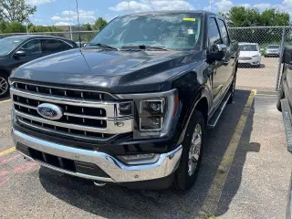 Ford F-150 2023 4x4 XL 4 puertas SuperCrew 6.5 pies. SB