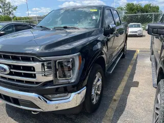 Ford F-150 2023 4x4 XL 4 puertas SuperCrew 6.5 pies. SB