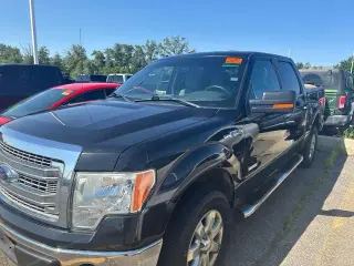 Ford F-150 2013 4x4 XLT 4 puertas SuperCrew Styleside 1.95 m