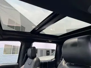 Ford F-150 2019 4x4 Raptor 4 puertas SuperCrew 5.5 pies. Caja corta