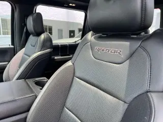 Ford F-150 2019 4x4 Raptor 4 puertas SuperCrew 5.5 pies. Caja corta