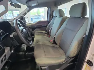 Ford F-150 2018 4x2 XL 2 puertas Cabina Regular 8 pies. LB