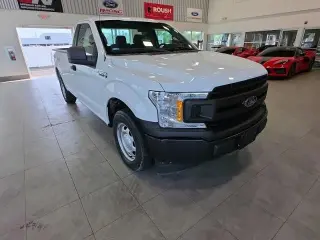 Ford F-150 2018 4x2 XL 2 puertas Cabina Regular 8 pies. LB