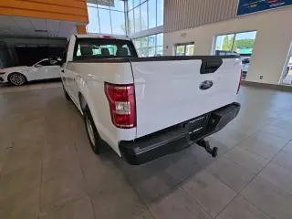 Ford F-150 2018 4x2 XL 2 puertas Cabina Regular 8 pies. LB