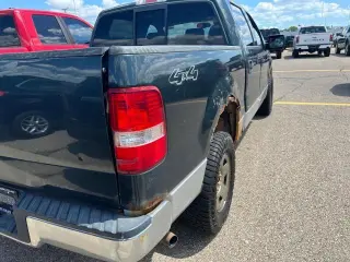 Ford F-150 2004 4 puertas SuperCrew XLT 4WD Styleside 5.5 pies SB