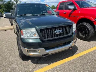 Ford F-150 2004 4 puertas SuperCrew XLT 4WD Styleside 5.5 pies SB